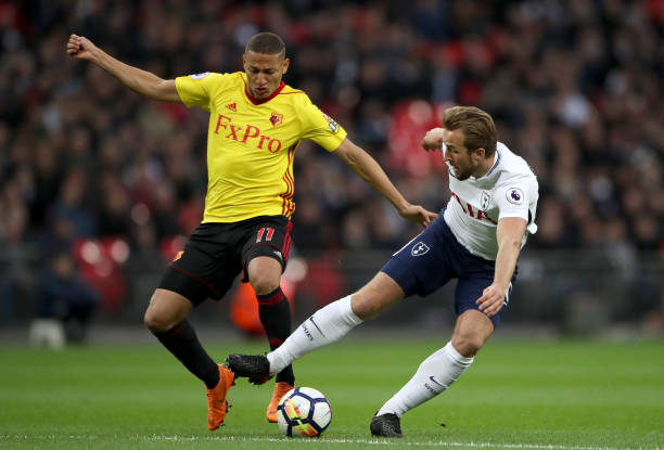 洞有时也让 洞有时也让